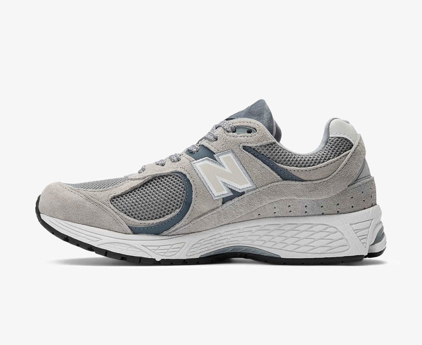 **New Balance 2002 – Men’s Sneakers**