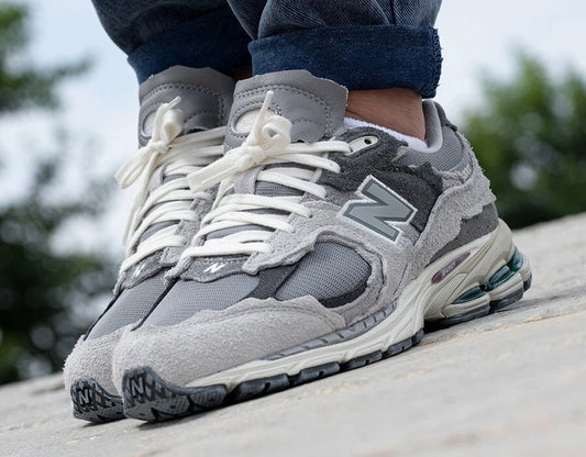 **New Balance M2002RDA – Men’s Sneakers**