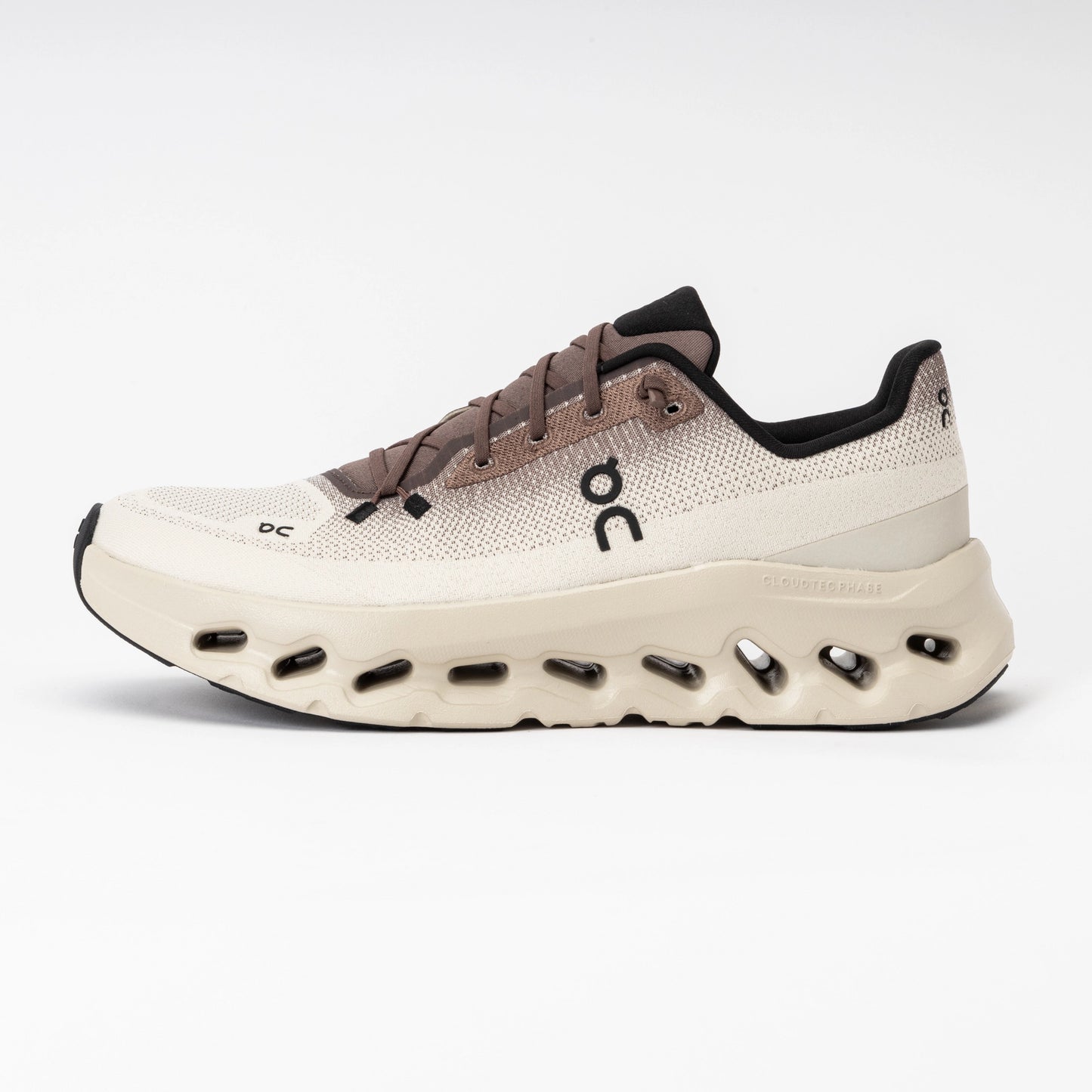 On Running Cloudtilt Clove Sand Trainers